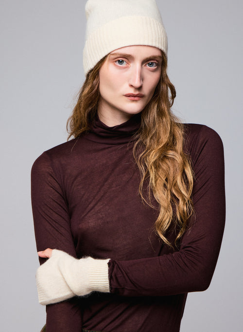 Bonnet Blanc en Raccoon / Polyamide - MAJESTIC FILATURES