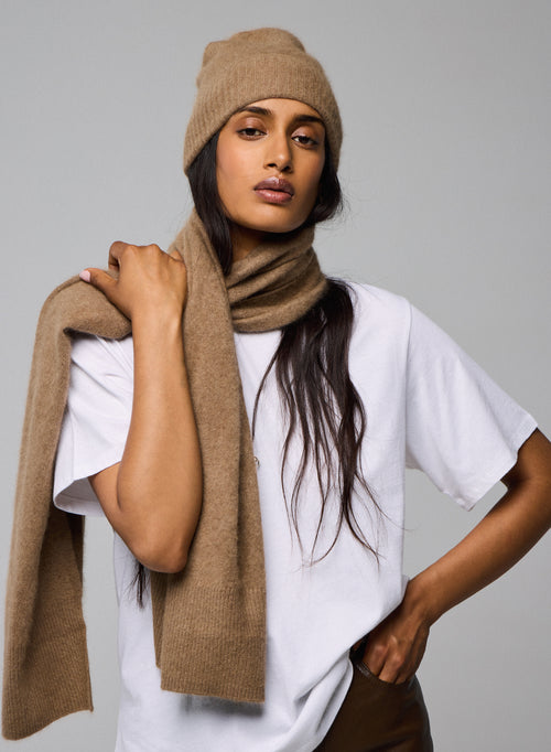 Beige scarf in Raccon wool / Polyamide - MAJESTIC FILATURES