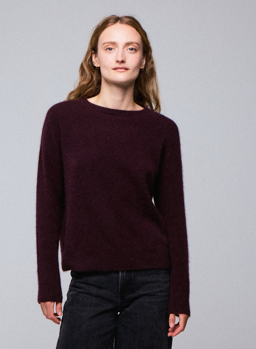 Pull Aubergine Col Rond Manches Longues en Raccoon / Polyamide - MAJESTIC FILATURES