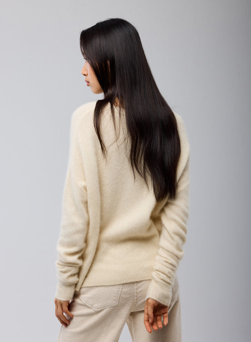 Jersey de manga larga con cuello redondo blanco en lana de raccon / poliamida - MAJESTIC FILATURES