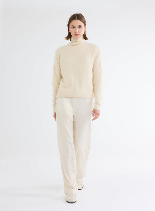 White Turtleneck Long Sleeve Sweater - MAJESTIC FILATURES