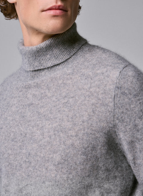 Pull Gris Col Roulé Manches Longues en Raccon wool / Polyamide - MAJESTIC FILATURES