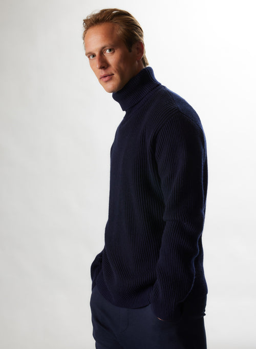 "Wool / Cashmere Ribbed Turtleneck Pull" - MAJESTIC FILATURES