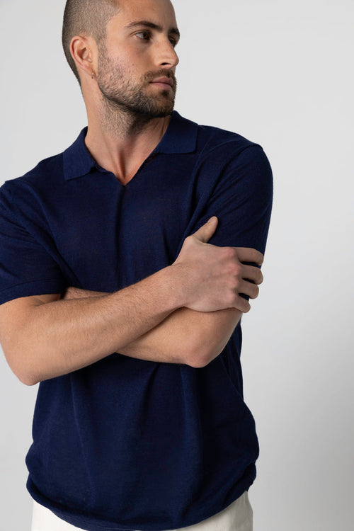 Kurzärmeliges Polohemd aus Leinen in Blue Moon - MAJESTIC FILATURES