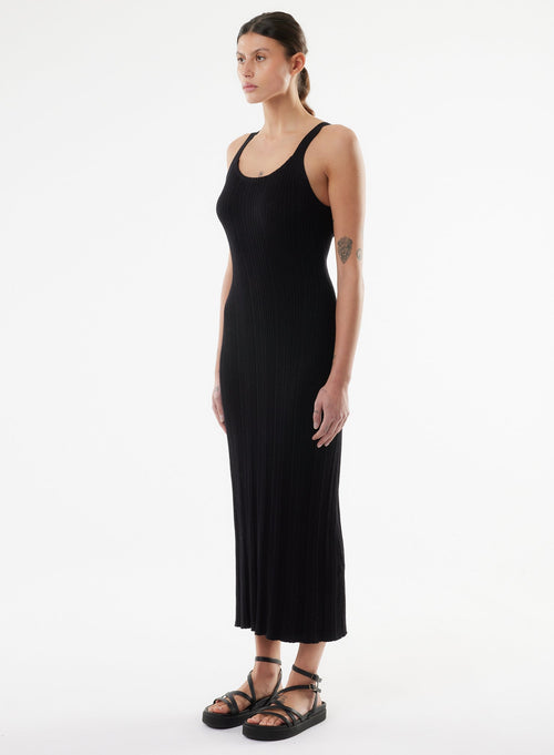 Robe Noir Sans Manches Col Rond - MAJESTIC FILATURES