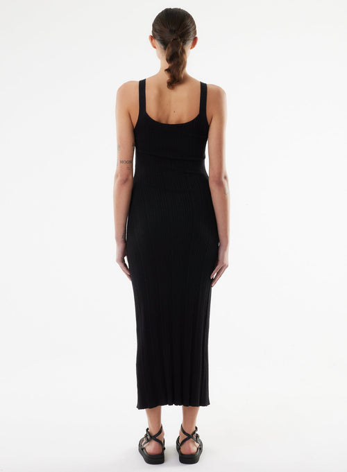 Robe Noir Sans Manches Col Rond - MAJESTIC FILATURES