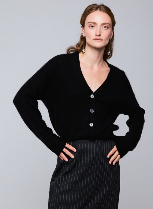 Gilet Noir Col V Manches Longues en Laine / Soie / Cachemire - MAJESTIC FILATURES