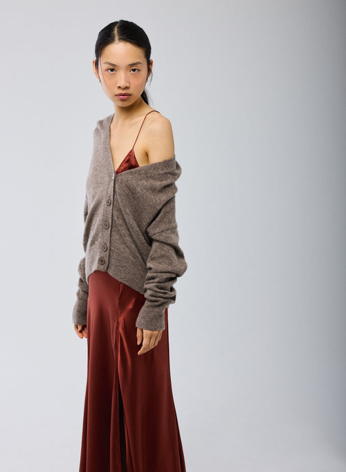 Gilet Beige Col V Manches Longues en Laine / Soie / Cachemire - MAJESTIC FILATURES