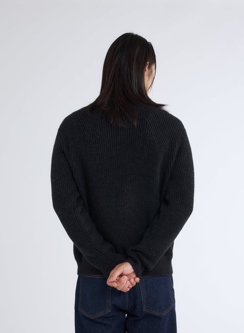 Black Round Neck Long Sleeve Merino Wool Sweater - MAJESTIC FILATURES