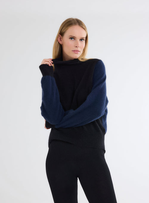 Black/navy turtleneck long sleeve sweater - MAJESTIC FILATURES