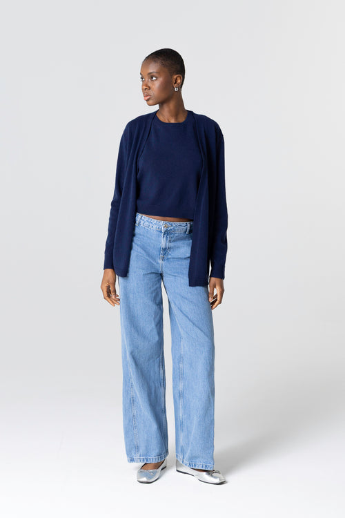 Gilet Marine Col V Manches Longues en Cachemire - MAJESTIC FILATURES