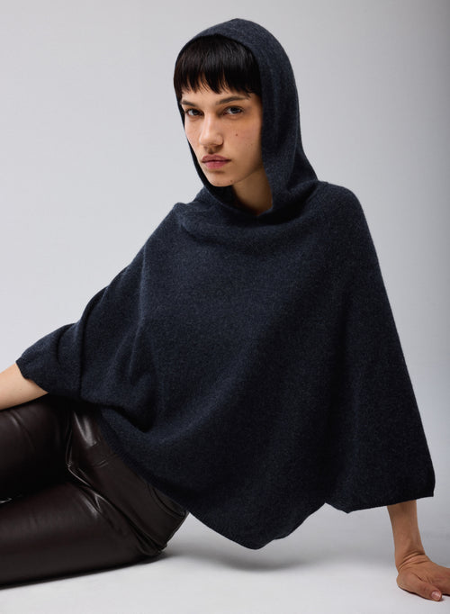 Pull Gris Capuche Manches Longues en Cachemire - MAJESTIC FILATURES