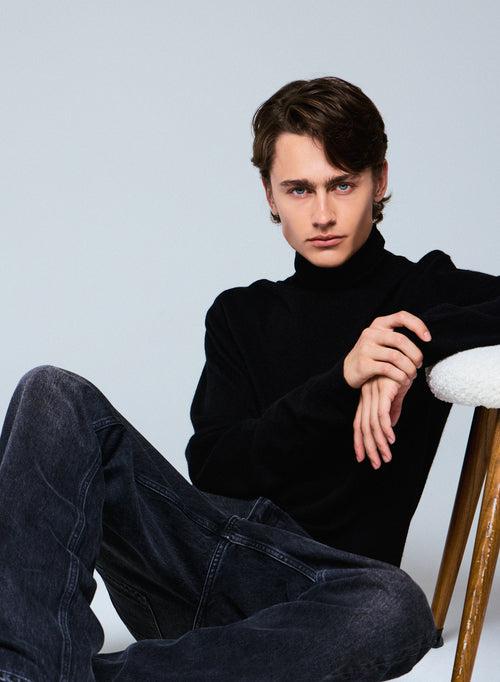 Pull Noir Col Roulé Manches Longues en Cachemire - MAJESTIC FILATURES