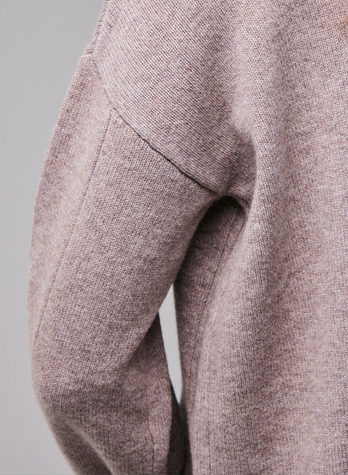 Suéter Beige de Cuello Alto y Mangas Largas de Lana Merina - MAJESTIC FILATURES