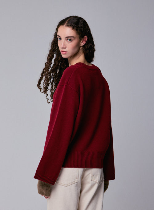 Red V-neck long-sleeved sweater in merino wool - MAJESTIC FILATURES