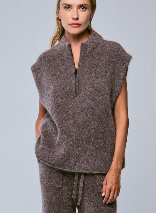 Pull Marron Col Montant Sans Manches en Alpaga / Polyamide / Elasthanne - MAJESTIC FILATURES