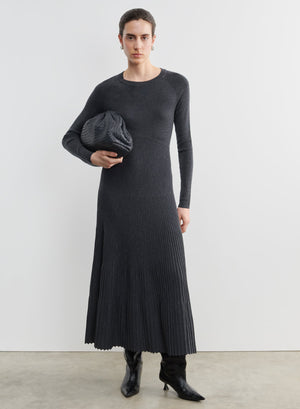Robe en laine mérinos et élasthanne