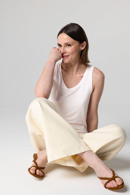 Ärmelloses Tanktop mit U-Ausschnitt aus Viskose/Elasthan in Rosa - MAJESTIC FILATURES