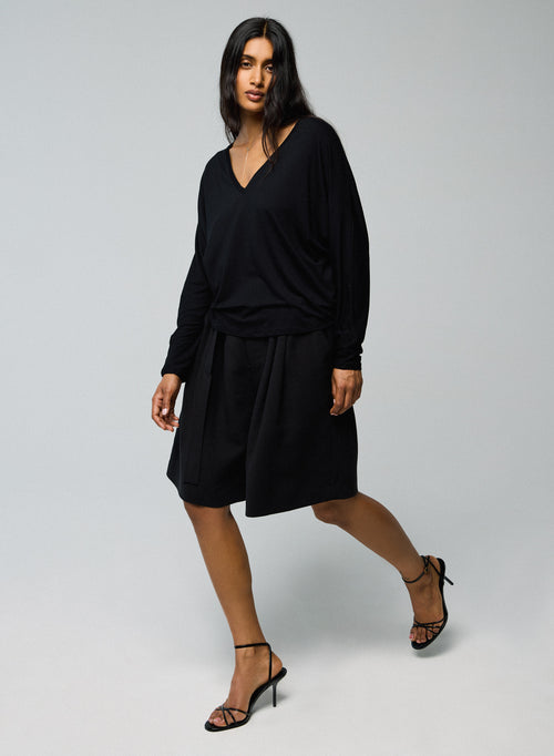 T-shirt Noir Col V Manches Longues en Viscose / Elasthanne - MAJESTIC FILATURES