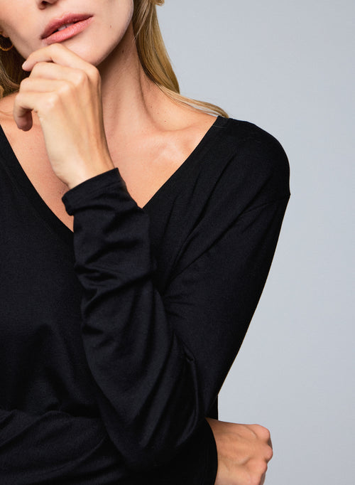 T-shirt Noir Col V Manches Longues en Viscose / Elasthanne - MAJESTIC FILATURES
