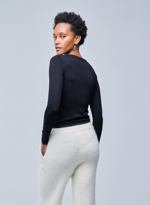 Black Round Neck Long Sleeves T-shirt in Viscose / Elastane - MAJESTIC FILATURES