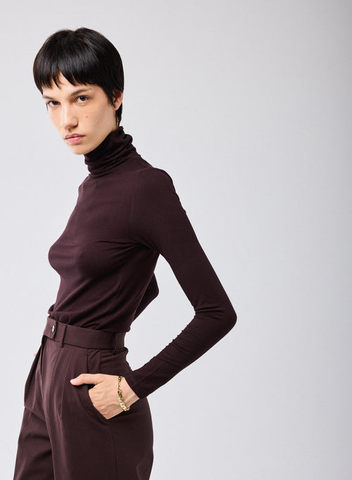 T-shirt Aubergine Col Roulé Manches Longues en Viscose et Elasthanne - MAJESTIC FILATURES