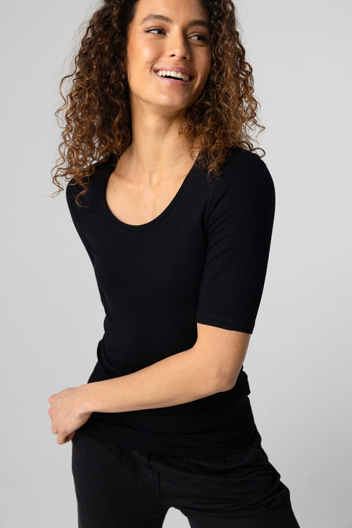 T-shirt Noir Col U Manches Coudes en Viscose / Élasthanne - MAJESTIC FILATURES