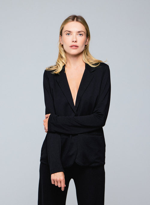 Veste Noire Col Manches Longues en Viscose / Élasthanne - MAJESTIC FILATURES