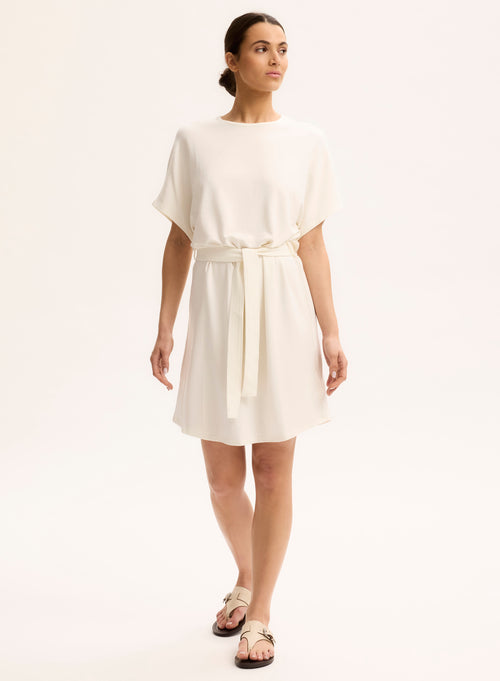 Robe Blanc Col Rond Manches Courtes - MAJESTIC FILATURES