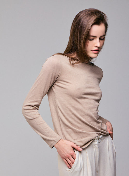 Beige T-shirt with long sleeves boat neck in organic cotton / cashmere - MAJESTIC FILATURES