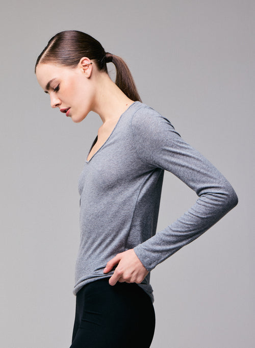 Heather Grey V-Neck Long Sleeves T-shirt in Cotton and Cashmere  - MAJESTIC FILATURES