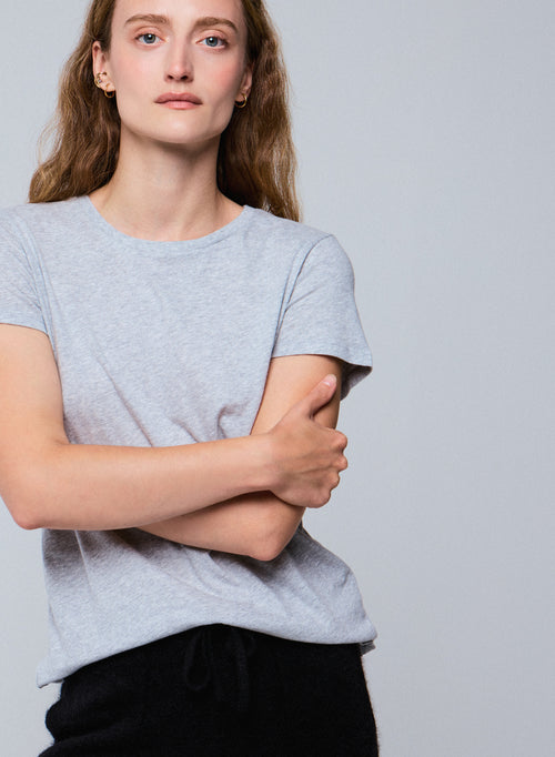 T-shirt Gris Jamie Col Rond Manches Courtes en Coton organique - MAJESTIC FILATURES