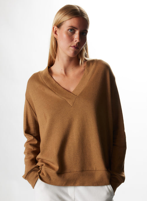 Sweaters Camel Col V Manches Longues en Coton et Cachemire - MAJESTIC FILATURES