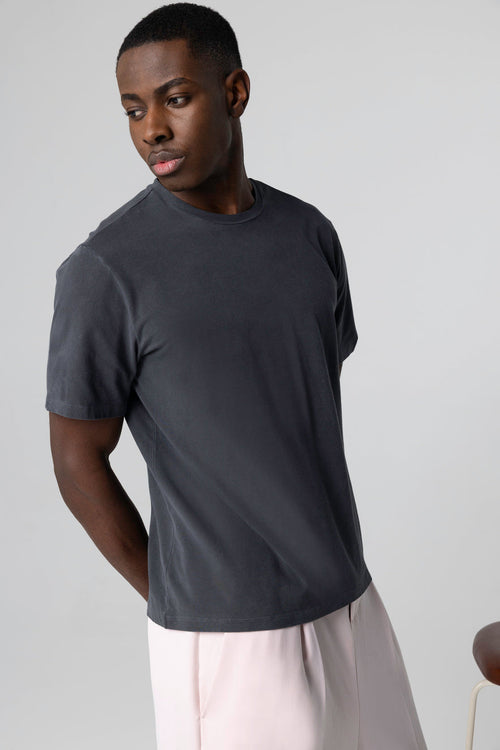 T-Shirt mit Rundhalsausschnitt und kurzen Ärmeln aus Bio-Baumwolle / Elasthan in Schwarz - MAJESTIC FILATURES