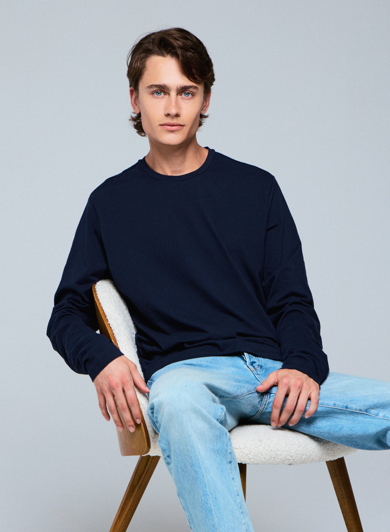 Navy blue Henry Round Neck Long Sleeve T-shirt in Cotton