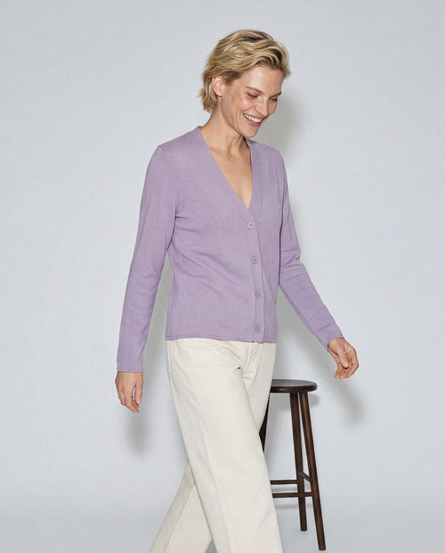 Chaleco Violeta Claro con cuello en V y mangas largas de cachemira - MAJESTIC FILATURES