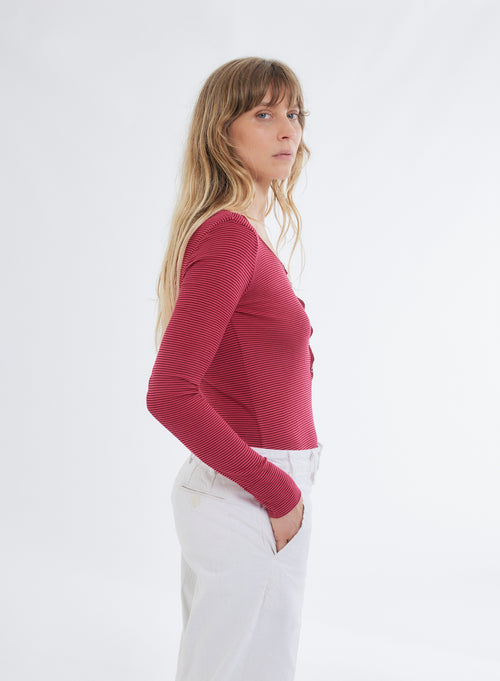 Red U-Neck Long Sleeve Viscose T-Shirt - MAJESTIC FILATURES