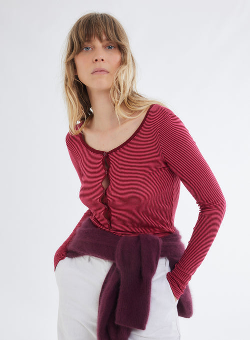 Red U-Neck Long Sleeve Viscose T-Shirt - MAJESTIC FILATURES