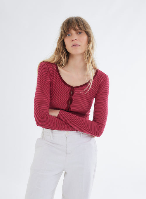 Red U-Neck Long Sleeve Viscose T-Shirt - MAJESTIC FILATURES