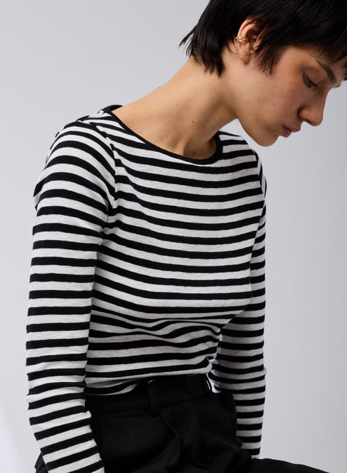 Black / Beige Stripped Round Neck Long Sleeves T-shirt in Organic Cotton - MAJESTIC FILATURES