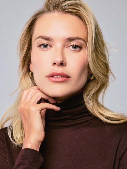 T-shirt Aubergine Col Roulé Manches Longues en Viscose / Cachemire - MAJESTIC FILATURES