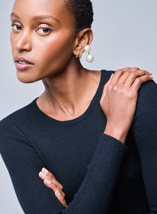 Black Round Neck Long Sleeve Cashmere T-Shirt - MAJESTIC FILATURES