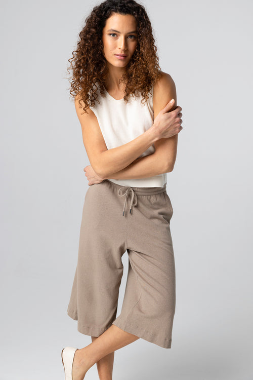 Coffee Latte Shorts in Cotton / Linen - MAJESTIC FILATURES