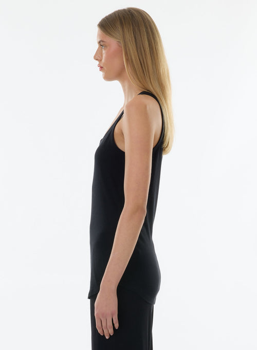 Camiseta de tirantes negra con cuello en U - MAJESTIC FILATURES