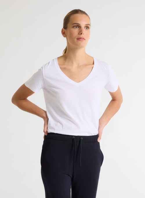 T-shirt Blanc Patty col V manches courtes en Coton - MAJESTIC FILATURES