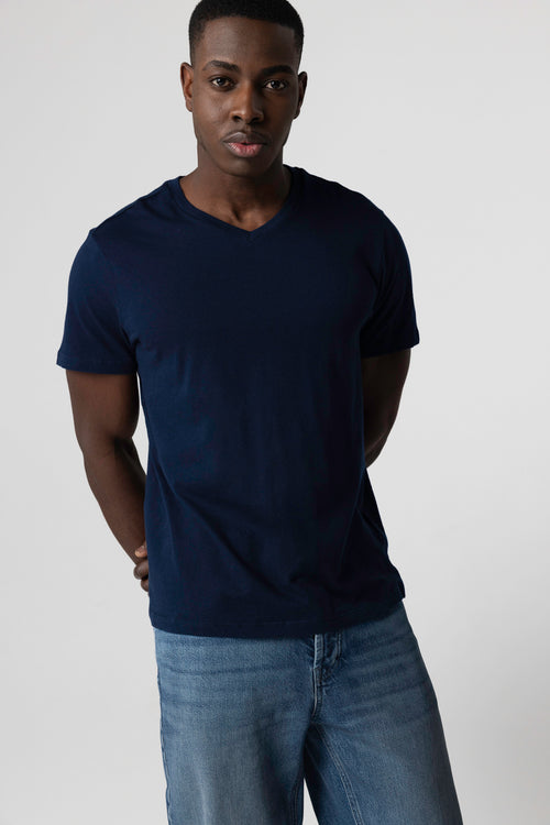 Marineblaues Paul Kurzärmeliges T-Shirt aus Baumwolle mit V-Ausschnitt - MAJESTIC FILATURES