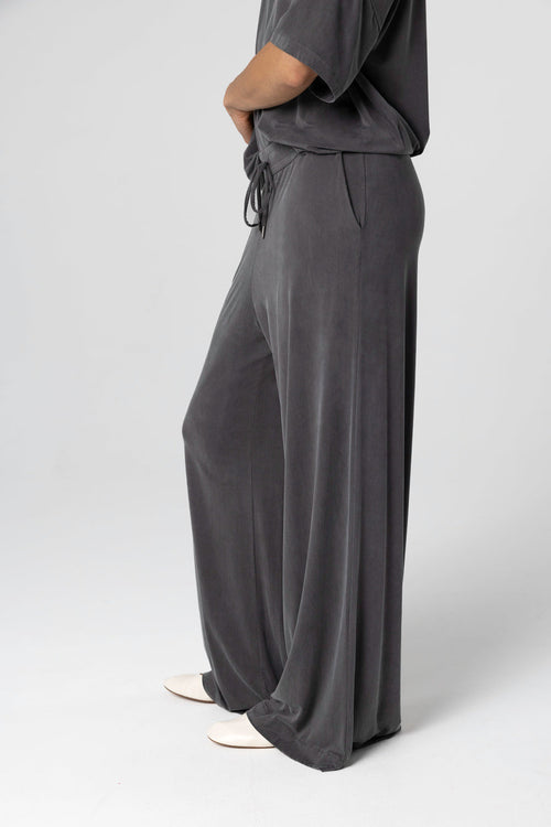 Pantalon Gris foncé en Cupro / Elasthanne - MAJESTIC FILATURES