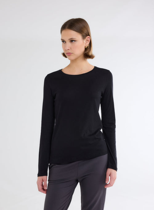 Black Round Neck Long Sleeve T-shirt - MAJESTIC FILATURES